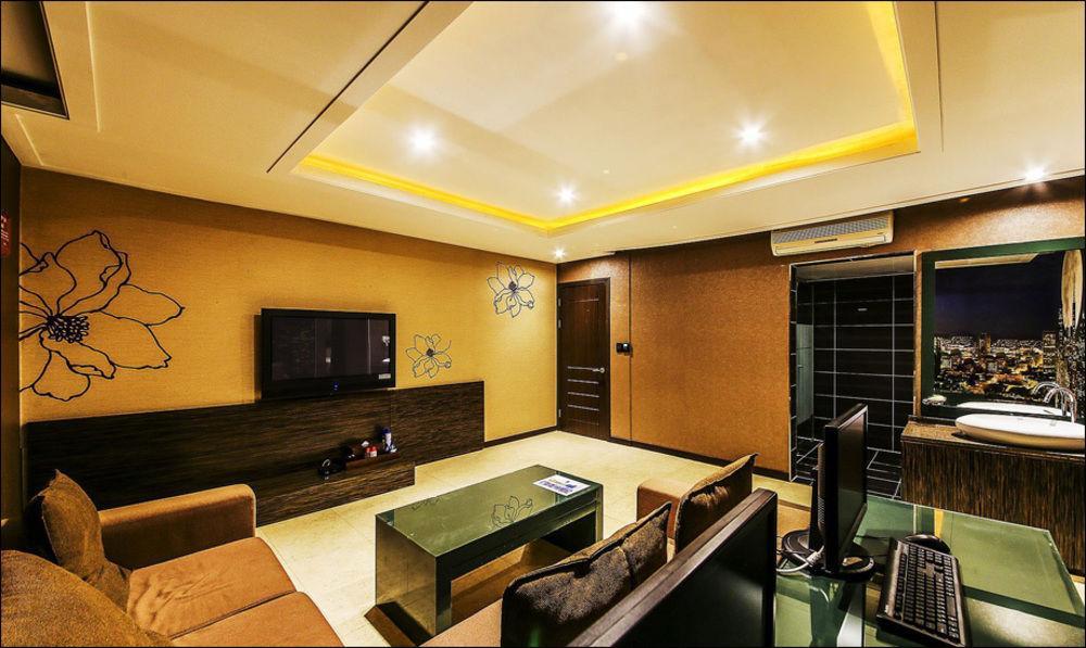 Nice Hotel Uijeongbu Eksteriør bilde