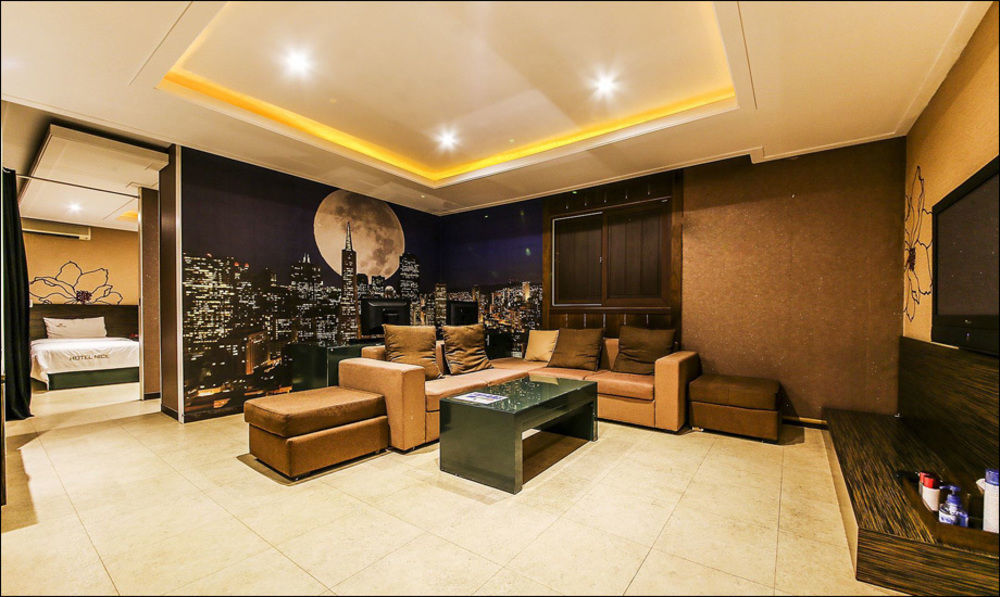 Nice Hotel Uijeongbu Eksteriør bilde