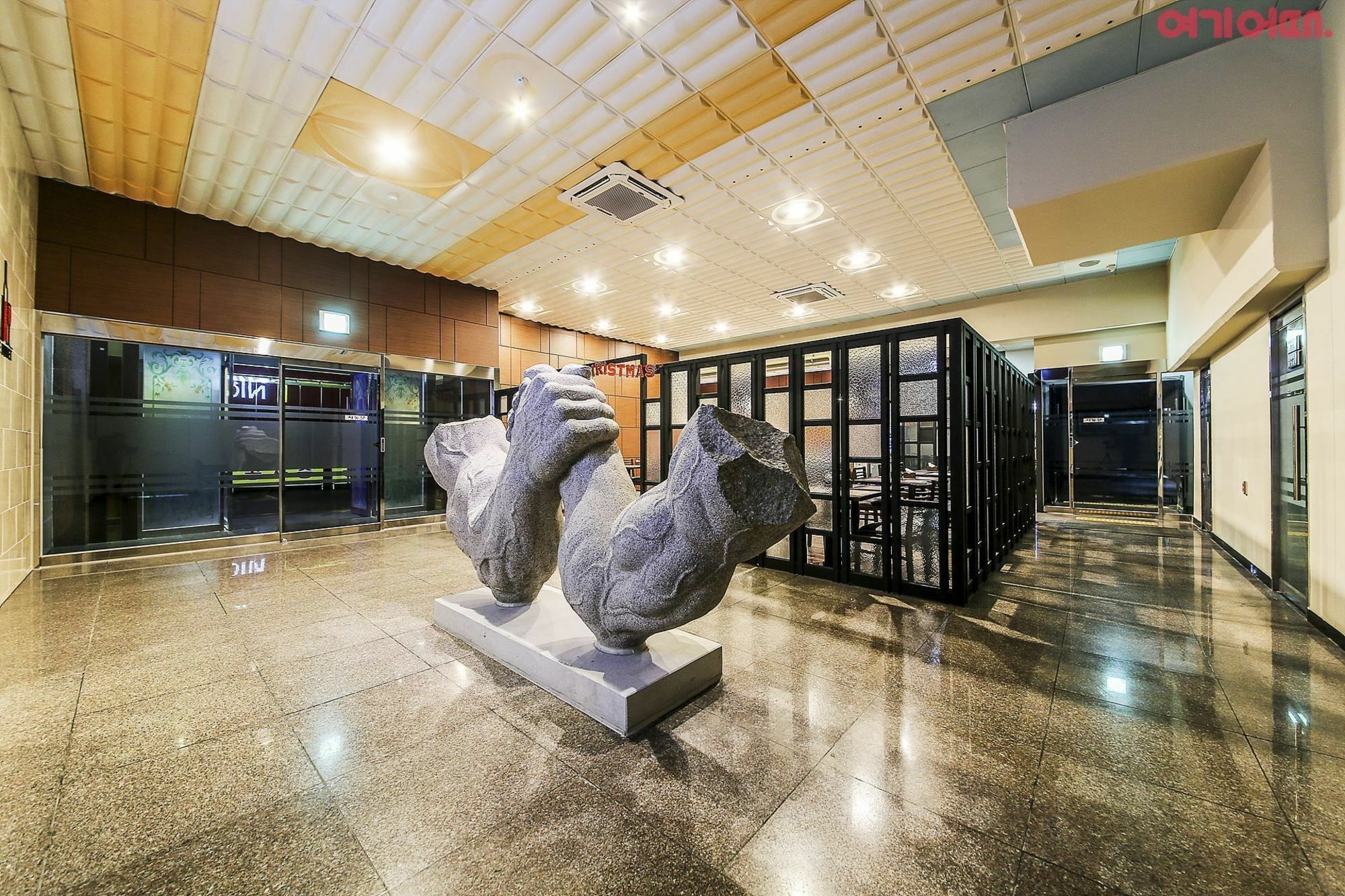 Nice Hotel Uijeongbu Eksteriør bilde